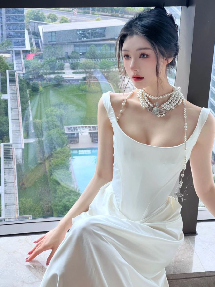 飞机模式离线也能筛选省事 · 群像